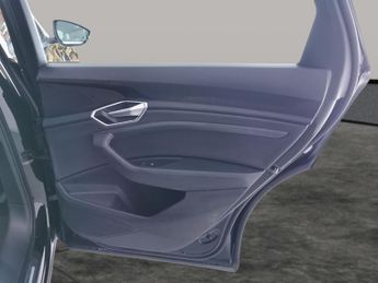 Audi e-tron 50 Technik quattro 71.2kWh (313 ps) - KEYLESS ENTRY - LED - REVE