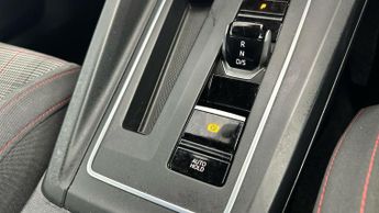 Volkswagen Golf 2.0 TSI GTI DSG (245 ps) - PADDLE SHIFT - SPORTS SEATS - PRIVACY