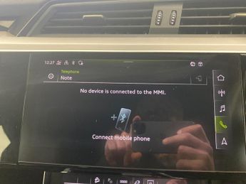 Audi e-tron 55 S line Sportback quattro 95kWh (11kW Charger) (408 ps) - ADJU