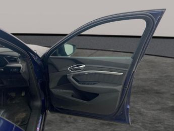 Audi e-tron 55 S line Sportback quattro 95kWh (11kW Charger) (408 ps) - ADJU