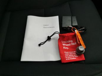 Polestar Polestar 2 Dual Motor 78kWh Long Range Fastback 4WDE (408 ps) - REVERSE CAM