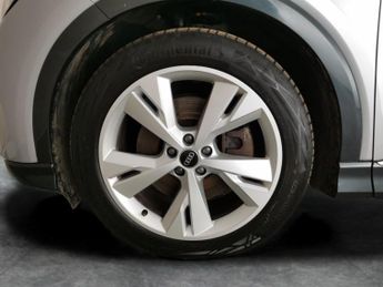 Audi Q4 E-tron 150kW 40 82kWh S Line [C+S/Tech Pack] - ADAPT CRUISE - HUD - CAR