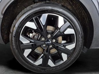 Kia Sportage 1.6 T-GDi 13.8kWh 3 Plug-in AWD (261 bhp) - REVERSE CAM - NAV
