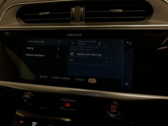 Jaguar I-PACE 400 90kWh SE 4WD (400 ps) - BLIND SPOT ASSIST - BLUETOOTH - CRUI