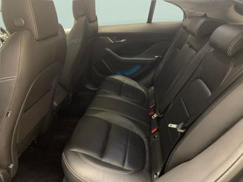 Jaguar I-PACE 400 90kWh SE 4WD (400 ps) - BLIND SPOT ASSIST - BLUETOOTH - CRUI