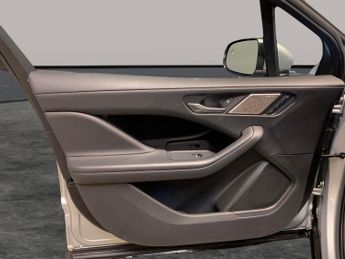 Jaguar I-PACE 400 90kWh SE 4WD (400 ps) - BLIND SPOT ASSIST - BLUETOOTH - CRUI