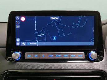 Hyundai Kona 64kWh Premium (10.5kW Charger) (204 ps) - HEATED SEATS - HEATED 