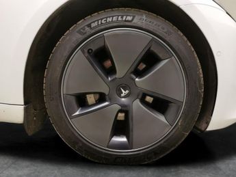 Tesla Model 3 (Dual Motor) Long Range 4WDE (346 ps) - PARK ASSIST - LED - REVE