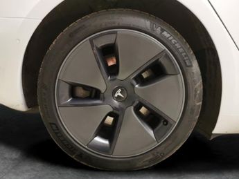 Tesla Model 3 (Dual Motor) Long Range 4WDE (346 ps) - PARK ASSIST - LED - REVE