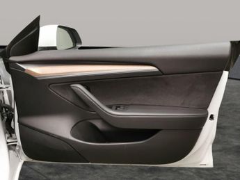 Tesla Model 3 (Dual Motor) Long Range 4WDE (346 ps) - PARK ASSIST - LED - REVE