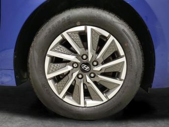 Hyundai Ioniq 38.3kWh Premium (136 ps) - REVERSE CAM - NAV - HEATED SEATS