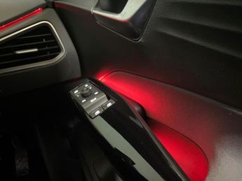Volkswagen ID.3 Pro Performance 58kWh Life (204 ps) - BLUETOOTH - PARK SENSORS -