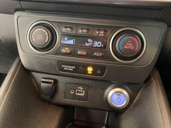 Nissan Leaf 39kWh Acenta (150 ps) - LANE DEPARTURE  - BLUETOOTH - CRUISE