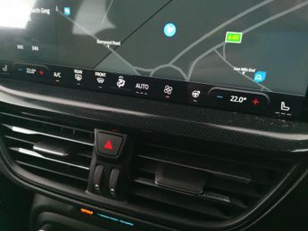 Ford Focus 1.0T EcoBoost MHEV ST-Line X DCT (155 ps) - LED - REVERSE CAM - 