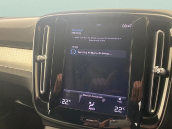 Volvo XC40 1.5h T4 Recharge 10.7kWh Core Plug-in (211 ps) - HEATED SEATS