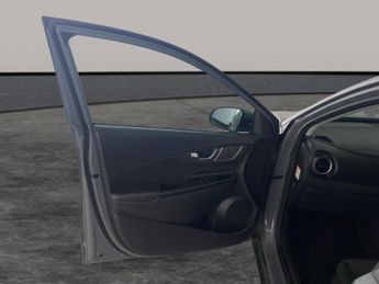 Hyundai Kona 64kWh Premium (7kW Charger) (204 ps) - BLIND SPOT ASSIST - LANE 