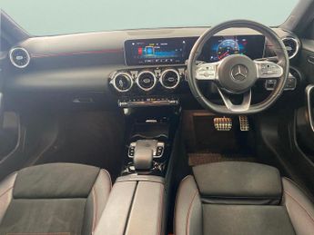 Mercedes-Benz A Class 2.0 A200d AMG Line (Executive) 8G-DCT (150 ps) - SELF PARK - REV