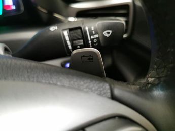 Hyundai Ioniq 38.3kWh Premium (136 ps) - REVERSE CAM - NAV - HEATED SEATS