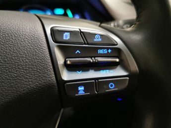 Hyundai Ioniq 38.3kWh Premium (136 ps) - REVERSE CAM - NAV - HEATED SEATS