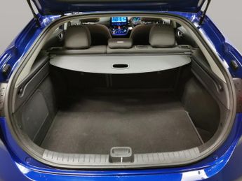 Hyundai Ioniq 38.3kWh Premium (136 ps) - REVERSE CAM - NAV - HEATED SEATS