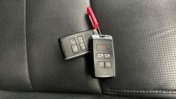 Jaguar I-PACE 400 90kWh HSE 4WD (400 ps) - MERIDIAN AUDIO - HEATED STEERING