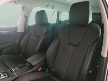 Skoda Octavia 1.4 TSI iV 13kWh SE L Plug-in DSG (204 ps) - ACTIVE LANE ASSIST