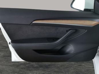 Tesla Model 3 (Dual Motor) Long Range 4WDE (346 ps) - PARK ASSIST - LED - REVE