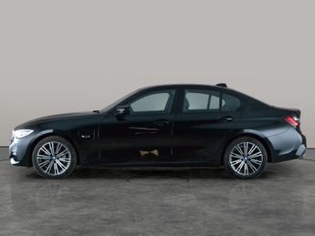 BMW 3 Series 2.0 330e 12kWh M Sport Plug-in (292 ps) - HEATED SEATS - ADAPTIV