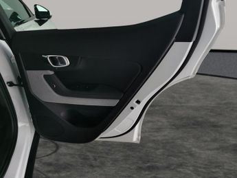 Polestar Polestar 2 Single Motor 69kWh Standard Range Fastback FWD (231 ps) - NAV