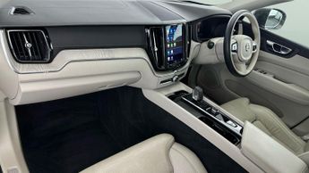Volvo XC60 2.0 B4 MHEV Inscription AWD (197 ps) - HEATED SEATS - LANE DEPAR