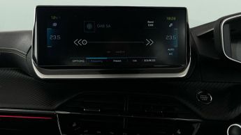 Peugeot E-2008 50kWh GT (7kW Charger) (136 ps) - BLIND SPOT ASSIST - LANE DEPAR