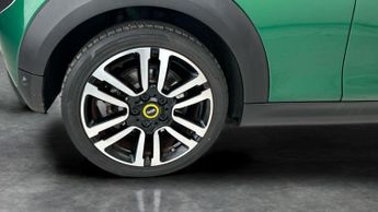 Mini Electric Hatch Cooper SE 32.6kWh Level 2 (184 ps) - STORAGE COMPARTMENT PACK