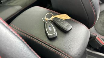 Ford Kuga 2.0 EcoBlue ST-Line X Edition AWD (190 ps) - NAV - HEATED STEERI