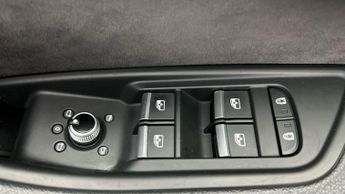 Audi A4 2.0 TFSI 35 S line S Tronic (150 ps) - BLUETOOTH - DRIVING MODES