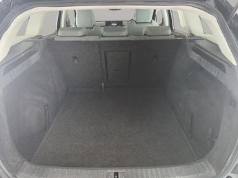 Skoda Enyaq 62kWh 60 (179 ps) - WIFI - BLUETOOTH - CRUISE