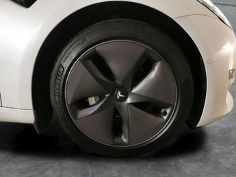 Tesla Model 3 (Dual Motor) Long Range 4WDE (346 ps) - PARK ASSIST - LED - REVE