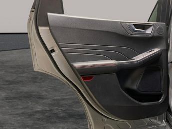 Ford Kuga 2.5 Duratec 14.4kWh ST-Line X Edition Plug-in CVT (225 ps) - KEY