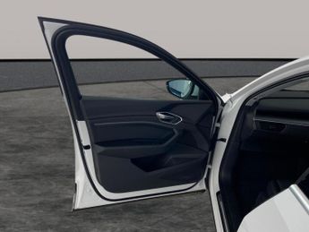 Audi e-tron 50 Technik quattro 71.2kWh (11kW Charger) (313 ps) - ADJUSTABLE 