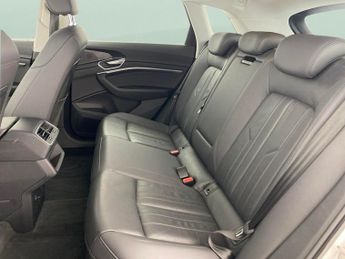 Audi e-tron 50 Technik quattro 71.2kWh (11kW Charger) (313 ps) - ADJUSTABLE 