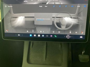 Tesla Model Y SUV RWD (346 ps) - HEATED STEERING - WIFI - BLIND SPOT ASSIST