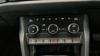 Skoda Kodiaq 2.0 TDI SE L Executive DSG 4WD (7 Seat) (200 ps) - BLUETOOTH - P