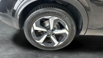 Nissan Qashqai 1.3 DIG-T MHEV N-Connecta XTRON (158 ps) - GLASS ROOF PACK