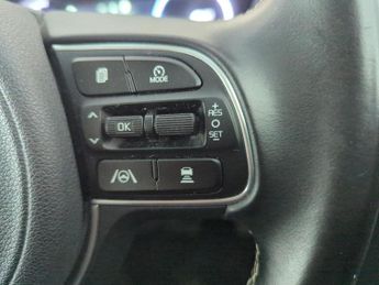 Kia Niro 64kWh 2 (201 bhp) - CRUISE - PADDLE SHIFT - 17IN ALLOYS