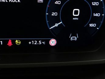 Audi Q4 E-tron 40 Sport 82kWh (204 ps) - CARPLAY - LED - REVERSE CAM