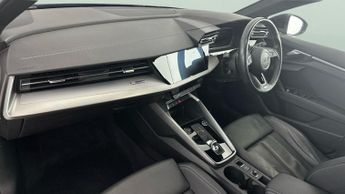 Audi A3 1.0 TFSI 30 S line S Tronic (110 ps) - CRUISE - DRIVING MODES