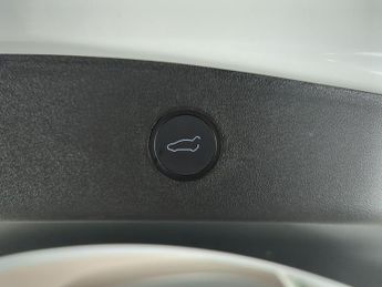 Tesla Model 3 Standard Range Plus RWD (241 bhp) - KEYLESS ENTRY - 360 CAM - PA