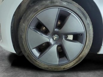 Tesla Model 3 Standard Range Plus RWD (241 bhp) - KEYLESS ENTRY - 360 CAM - PA