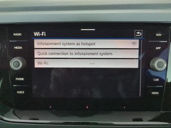 Volkswagen Polo 1.0 TSI R-Line DSG (95 ps) - ALCANTARA - LIGHT AND SIGHT PACK - 