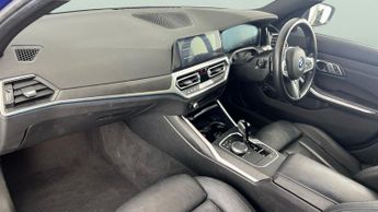 BMW 3 Series 2.0 330e 12kWh M Sport Plug-in (292 ps) - PERFORMANCE CONTROL - 