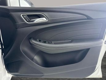 MG Mg5 52.5kWh Excite (156 ps) - DRIVING MODES - AIR CON - AUTO HEADLIG